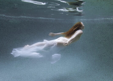 Dive Into Underwater Boudoir Photography